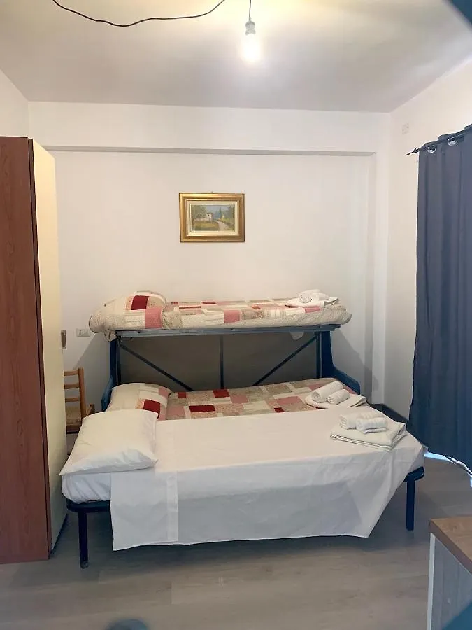 Bed & Breakfast Cancelletto # Bed and Breakfast Assemini