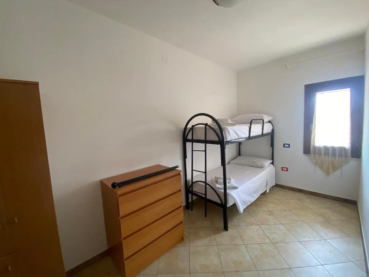 Cancelletto # Bed and Breakfast Assemini 0*,